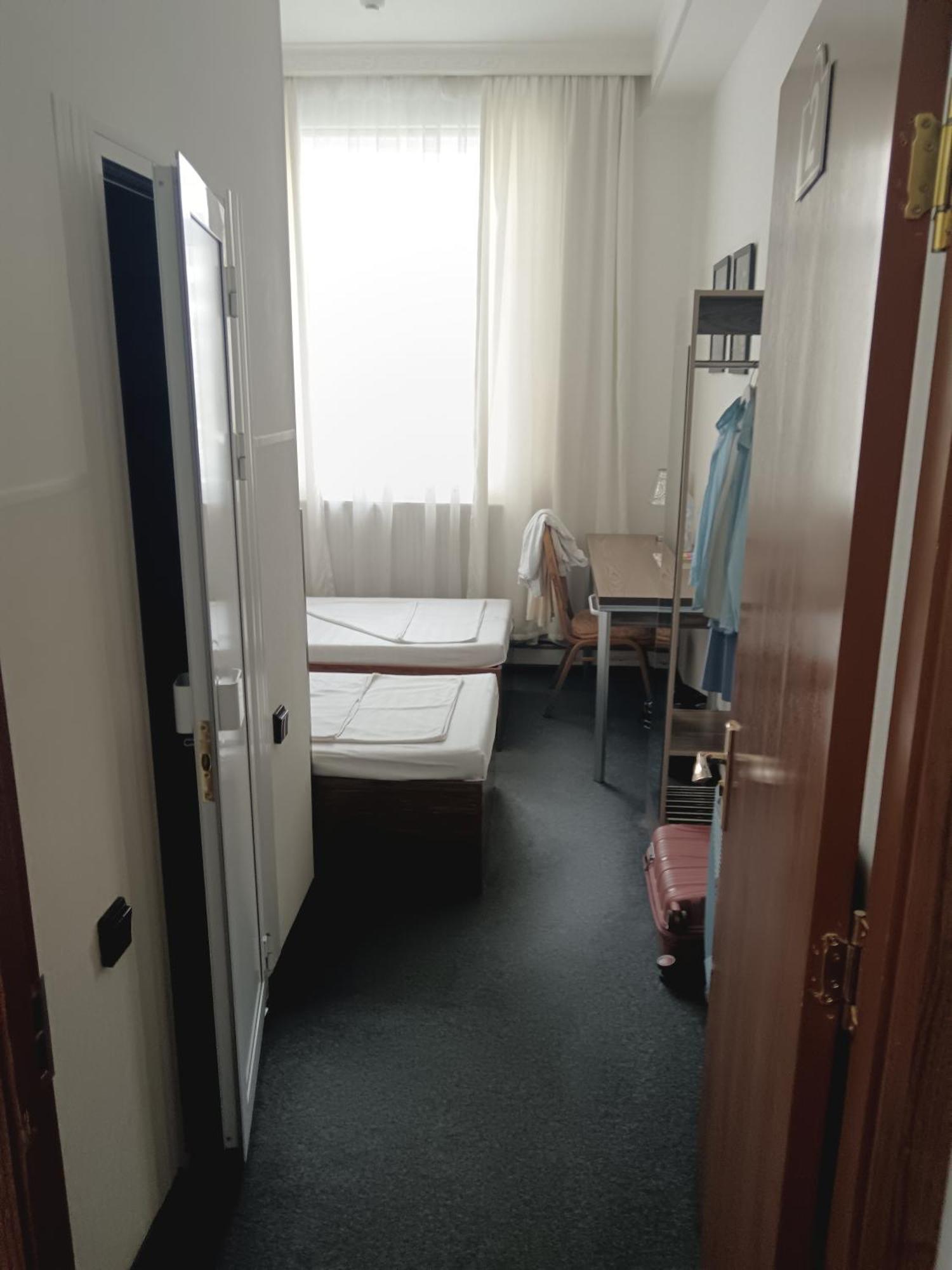 Sakura Inn Fergana Zewnętrze zdjęcie